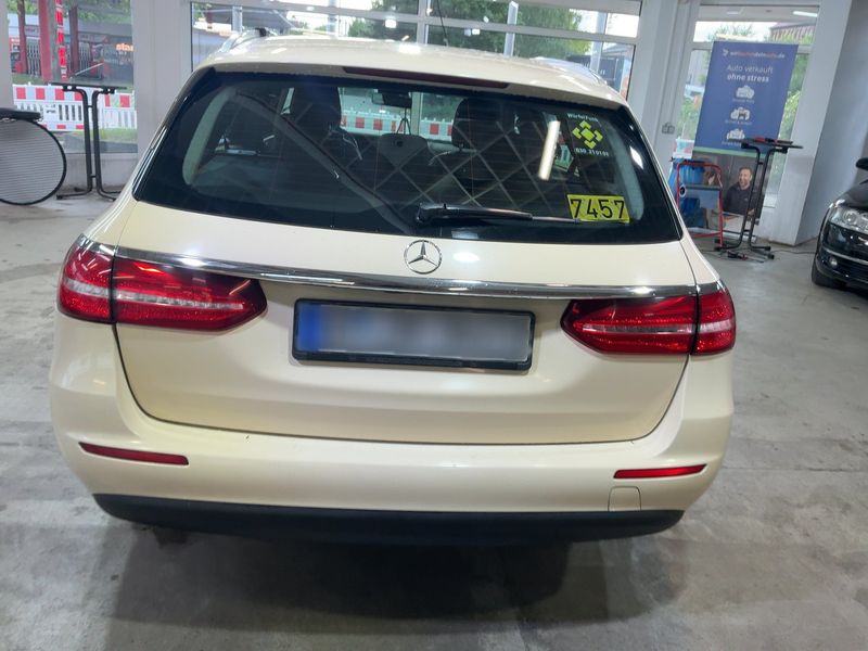 Mercedes-Benz E-Klasse E 200 d T 2017 – снимка 7