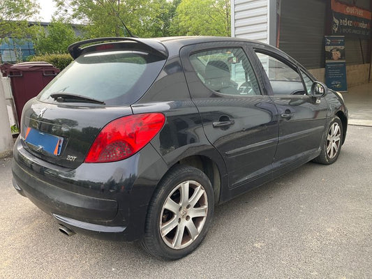 Peugeot 207 1.6 HDi EXécutive Pack 2007 – снимка 2