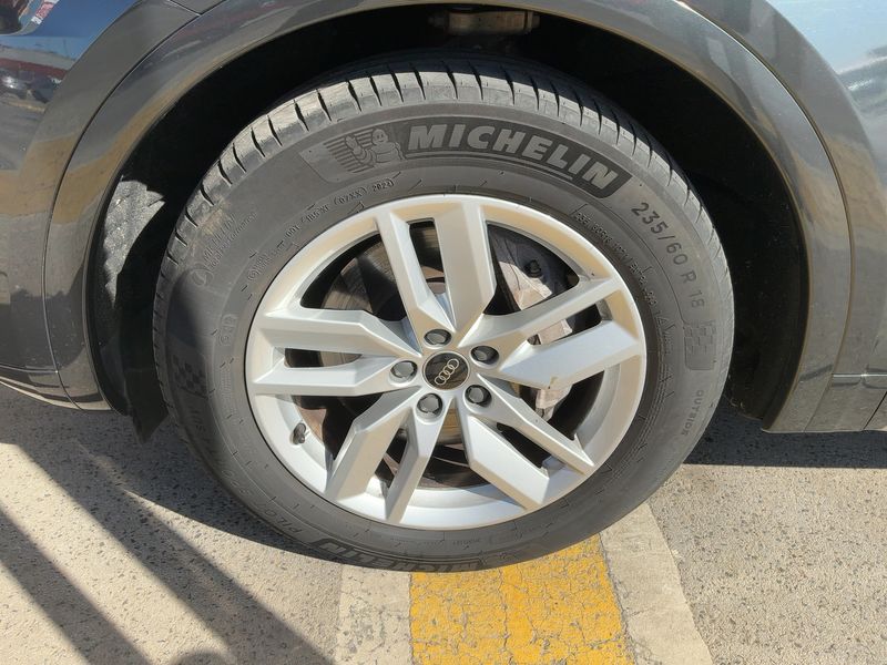 Audi Q5 50 TFSIe quattro sport 2020 – снимка 3