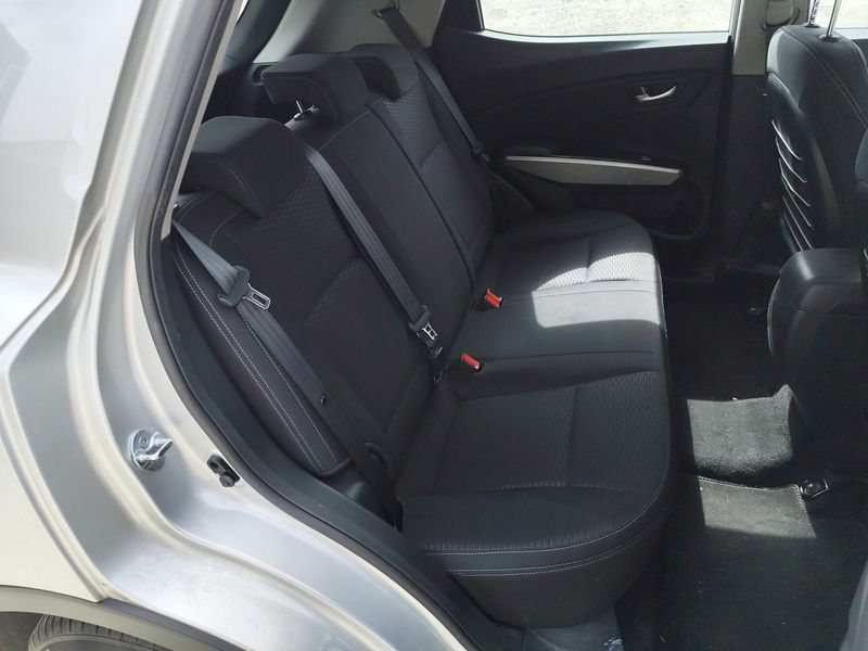 Ssangyong Tivoli 1.6 Line 4x2 2016 – снимка 13