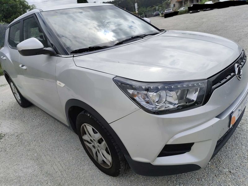 Ssangyong Tivoli 1.6 Line 4x2 2016 – снимка 6