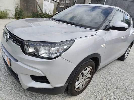 Ssangyong Tivoli 1.6 Line 4x2 2016 – снимка 2