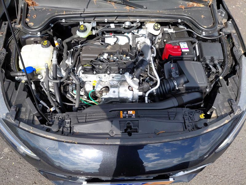 Ford Focus 1.5 TDCi EcoBlue ST-Line X 2024 – снимка 8