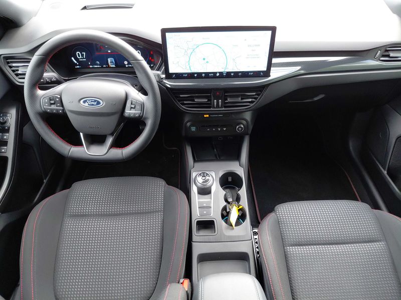 Ford Focus 1.5 TDCi EcoBlue ST-Line X 2024 – снимка 11