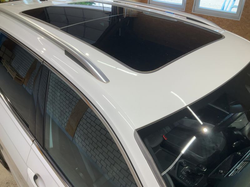 Volkswagen Tiguan Allspace 2.0 TSI R-Line 4Motion 2023 – снимка 13