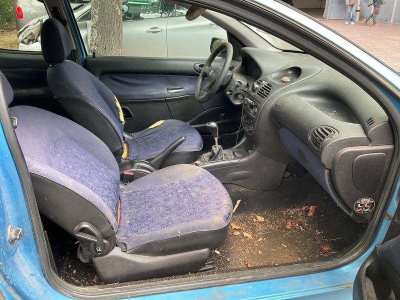 Peugeot 206 1.1 Presence 1998 – снимка 3