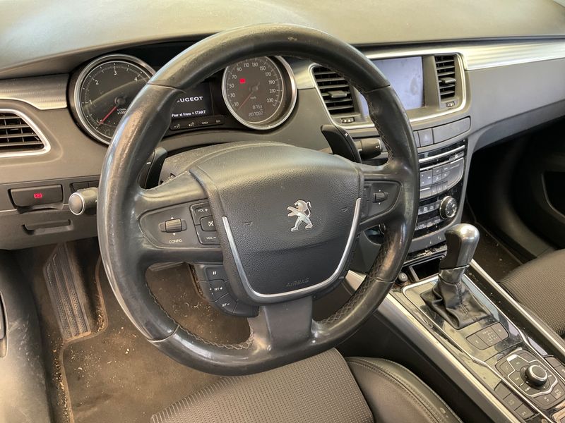 Peugeot 508 2.2 HDi GT 2011 – снимка 31