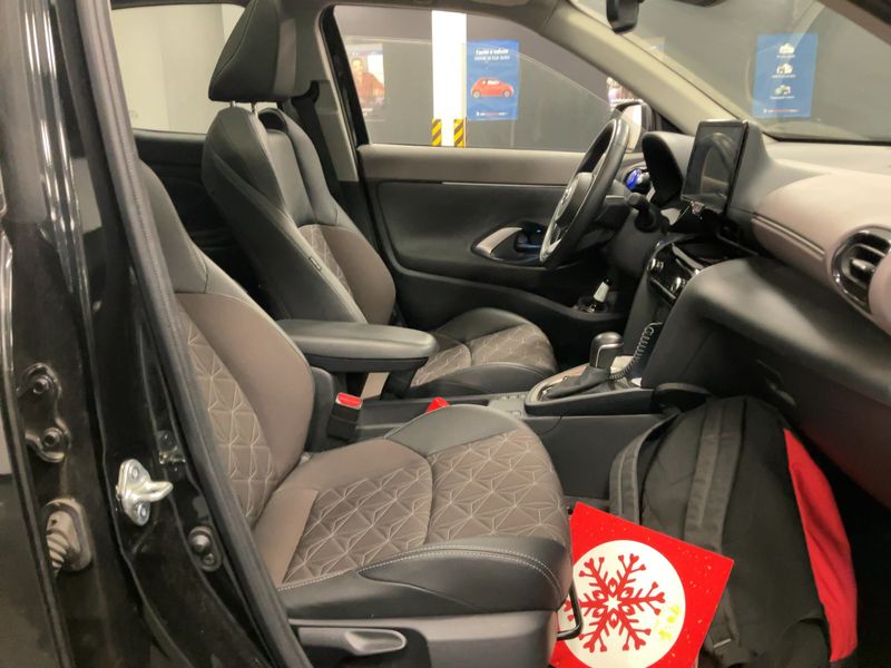 Toyota Yaris Cross 1.5 Hybrid 2WD Lounge 2022 – снимка 16