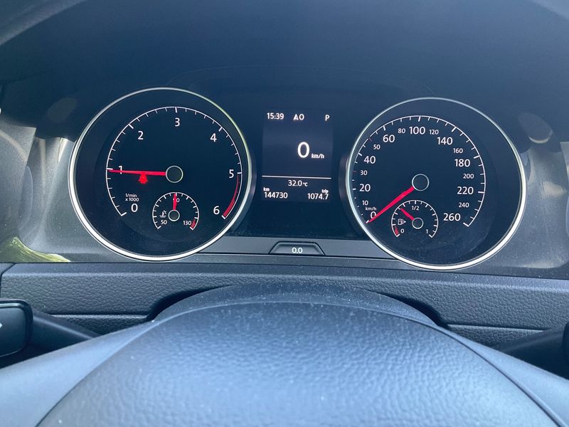 Volkswagen Golf VII 1.6 TDI Trendline BlueMotion Tech 2018 – снимка 19