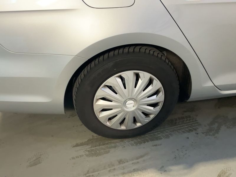 Volkswagen Golf VII 1.6 TDI Trendline BlueMotion Tech 2018 – снимка 9