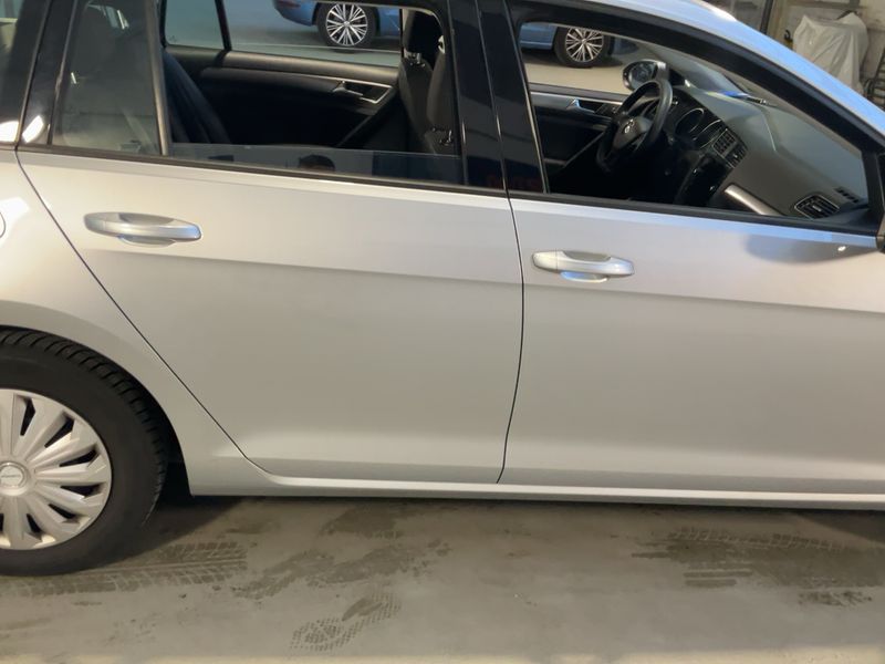 Volkswagen Golf VII 1.6 TDI Trendline BlueMotion Tech 2018 – снимка 10
