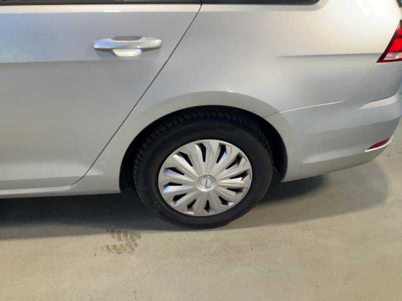 Volkswagen Golf VII 1.6 TDI Trendline BlueMotion Tech 2018 – снимка 5