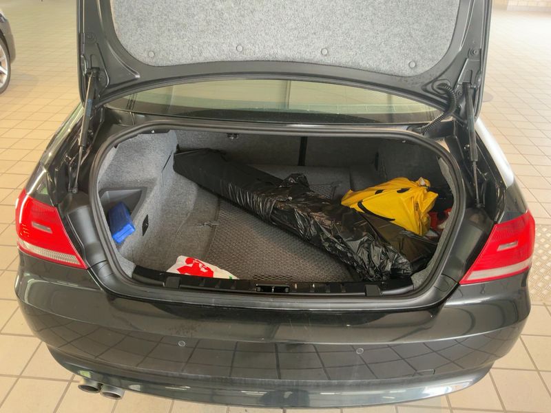 BMW 3er 330i 2008 – снимка 15