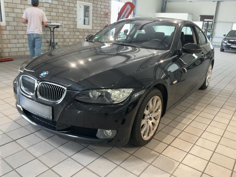 BMW 3er 330i 2008 – снимка 1