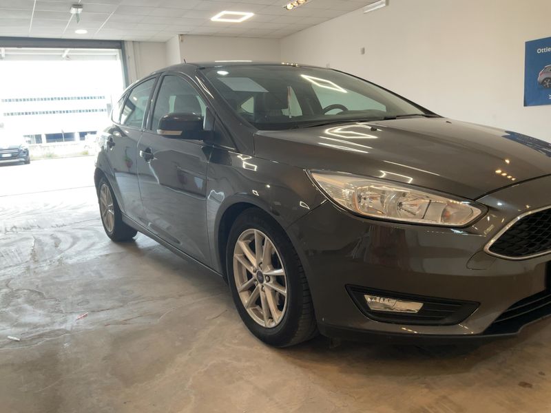 Ford Focus 1.5 TDCi Business 2018 – снимка 12