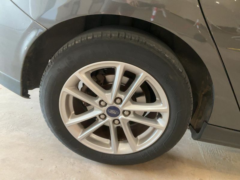 Ford Focus 1.5 TDCi Business 2018 – снимка 9