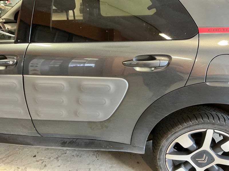 Citroen C4 Cactus 1.6 Blue-HDi Shine Edition 2017 – снимка 24