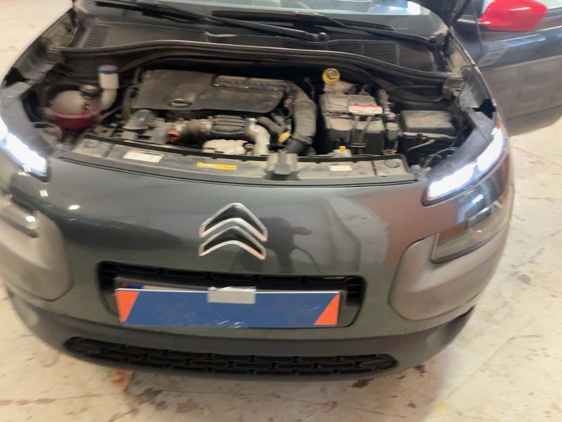 Citroen C4 Cactus 1.6 Blue-HDi Shine Edition 2017 – снимка 23
