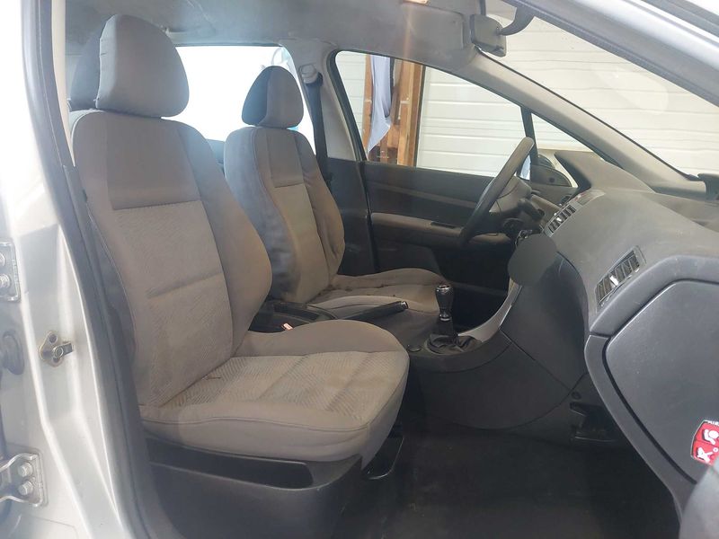 Peugeot 307 1.6 XR 2002 – снимка 10
