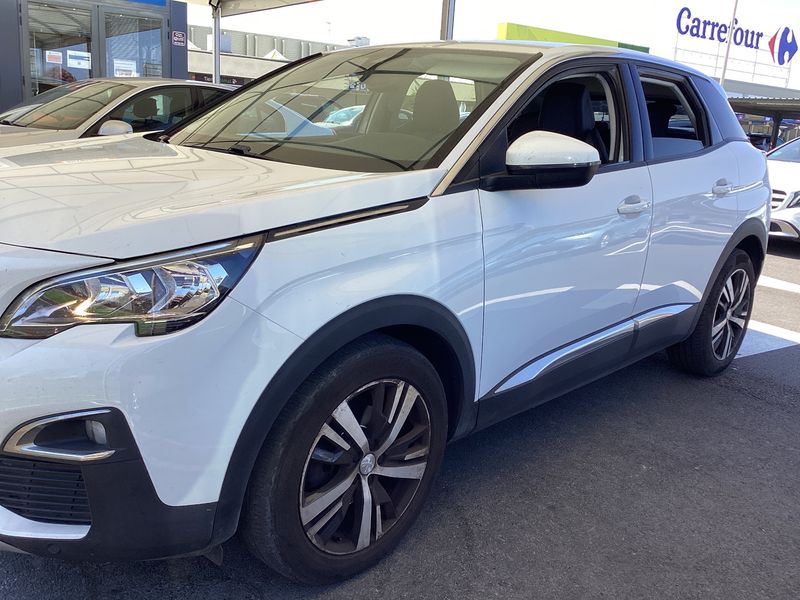 Peugeot 3008 1.6 Blue-HDi Allure 2017 – снимка 2