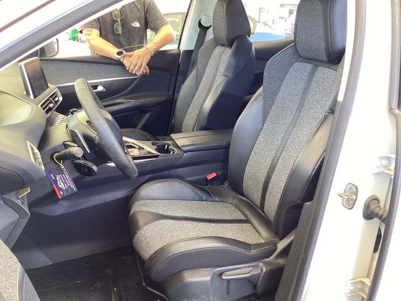 Peugeot 3008 1.6 Blue-HDi Allure 2017 – снимка 25