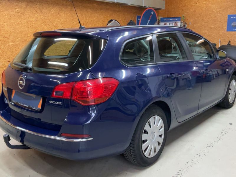 Opel Astra 1.4 Turbo LPG Edition 2012 – снимка 8