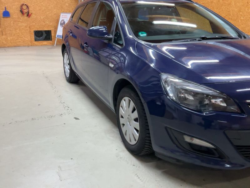 Opel Astra 1.4 Turbo LPG Edition 2012 – снимка 12