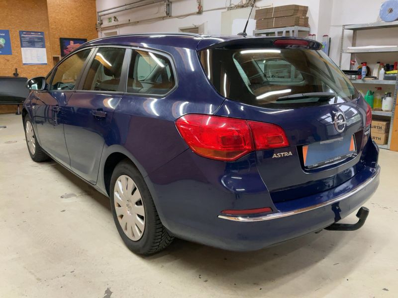 Opel Astra 1.4 Turbo LPG Edition 2012 – снимка 6