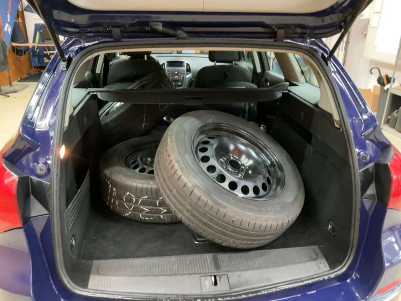 Opel Astra 1.4 Turbo LPG Edition 2012 – снимка 16