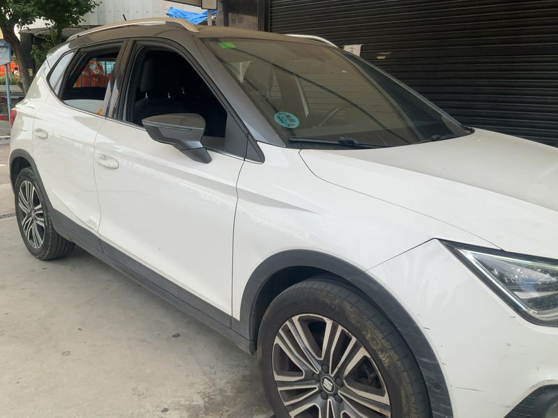 Seat Arona 1.0 TSI Xcellence 2018 – снимка 12