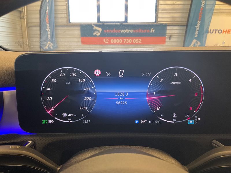 Mercedes-Benz A-Klasse Limousine A 200 d AMG Line 2023 – снимка 18