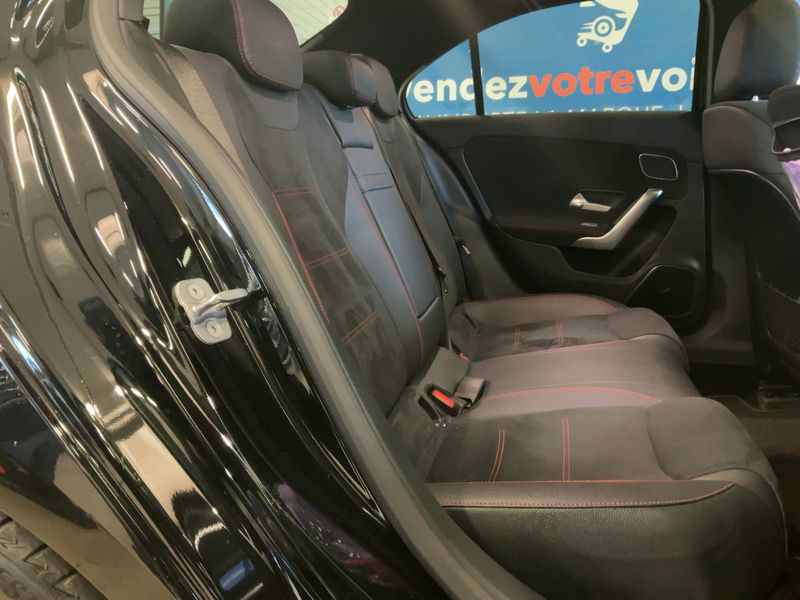 Mercedes-Benz A-Klasse Limousine A 200 d AMG Line 2023 – снимка 19