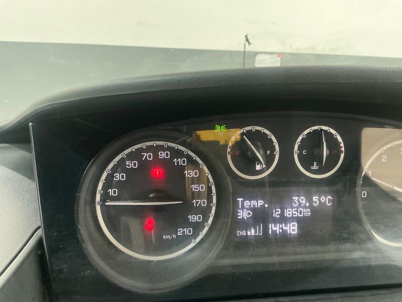 Lancia Ypsilon 0.9 TwinAir CNG Silver 2015 – снимка 18