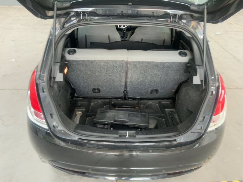 Lancia Ypsilon 0.9 TwinAir CNG Silver 2015 – снимка 15