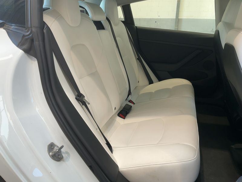Tesla Model 3 Standard Range Plus RWD 2022 – снимка 19