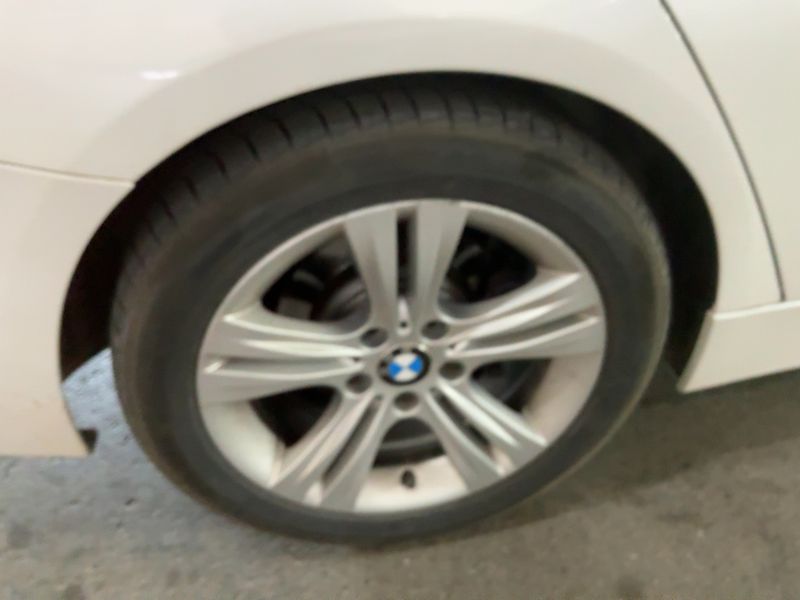 BMW 3er 318d Sport Line 2016 – снимка 9