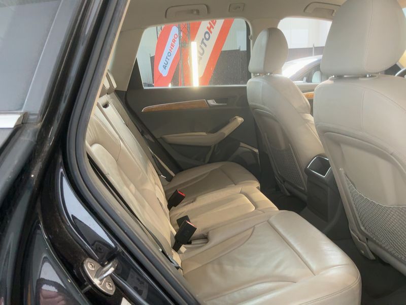 Audi Q5 2.0 TDI quattro 2009 – снимка 20