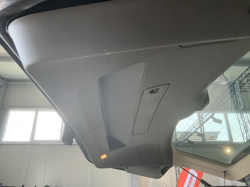 Audi Q5 2.0 TDI quattro 2009 – снимка 25