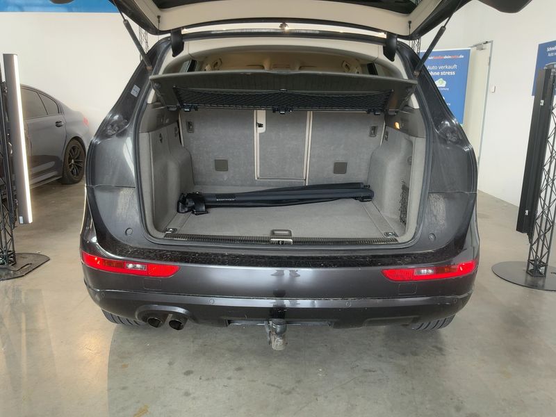 Audi Q5 2.0 TDI quattro 2009 – снимка 16
