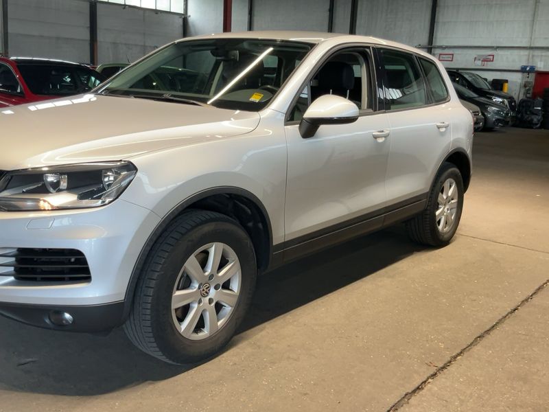 Volkswagen Touareg 3.6 V6 FSI BlueMotion Tech 2010 – снимка 2
