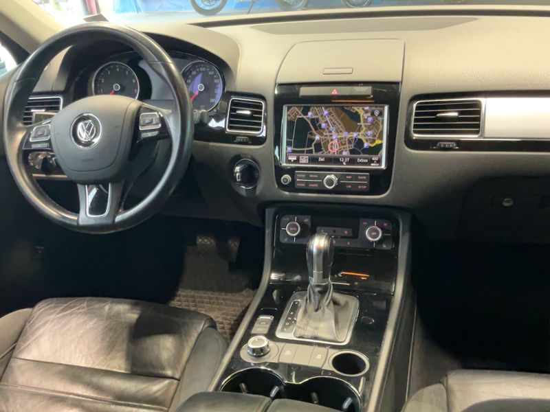 Volkswagen Touareg 3.6 V6 FSI BlueMotion Tech 2010 – снимка 17