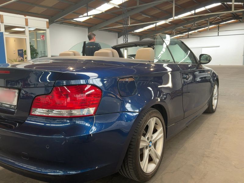 BMW 1er 118i 2011 – снимка 8