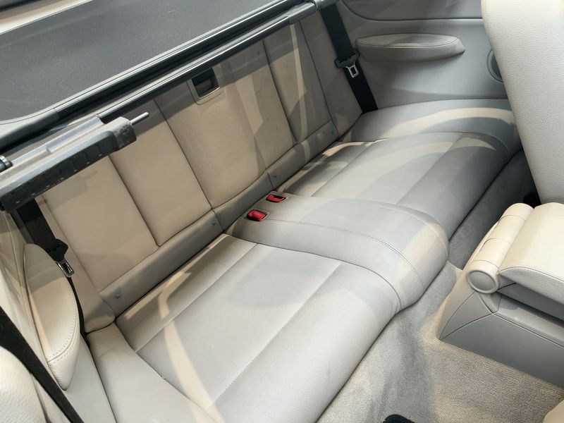 BMW 1er 118i 2011 – снимка 19