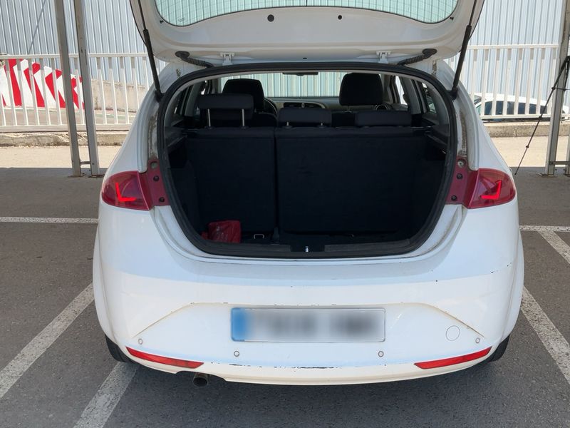 Seat Leon 1.6 TDI Style Copa 2012 – снимка 15