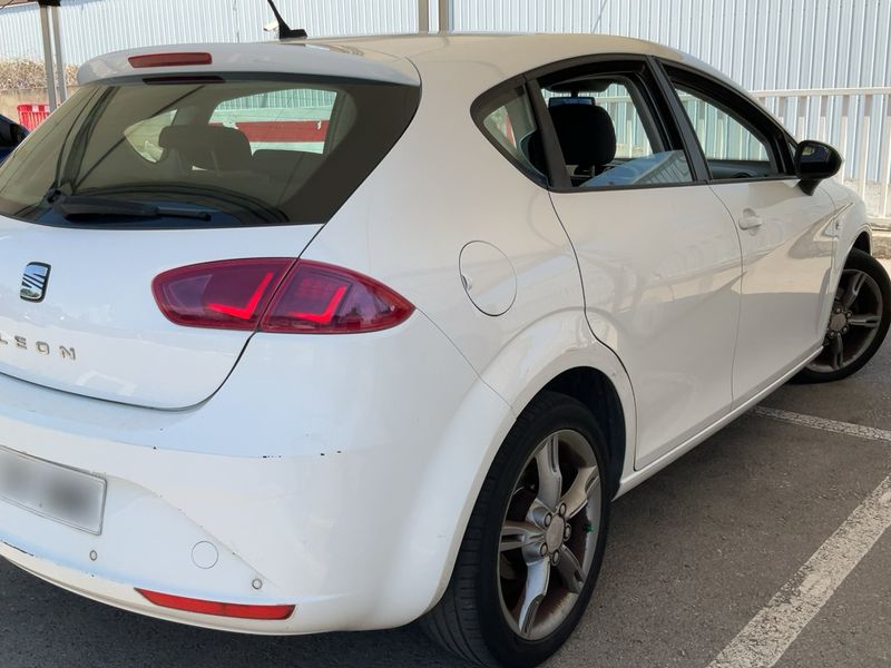 Seat Leon 1.6 TDI Style Copa 2012 – снимка 8