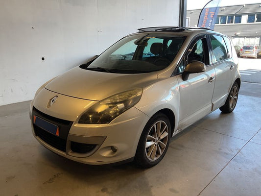 Renault Scenic 1.4 TCe Dynamique 2012 – снимка 1