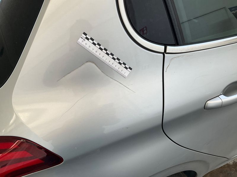 Peugeot 208 1.6 Blue-HDi Allure 2015 – снимка 22