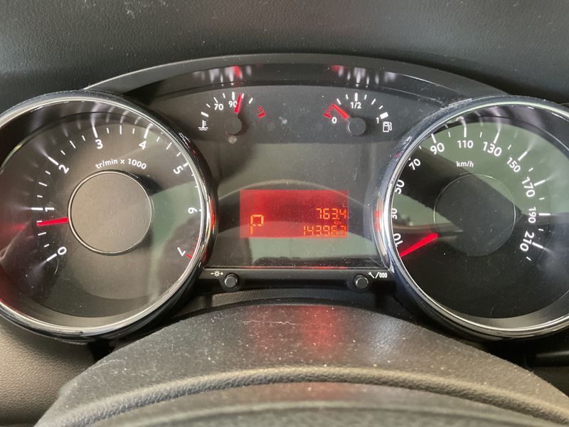 Peugeot 3008 1.6 THP Active 2012 – снимка 4