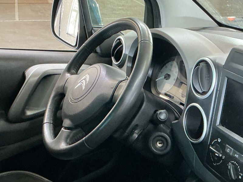 Citroen Berlingo 1.6 Blue-HDi Selection 2016 – снимка 28