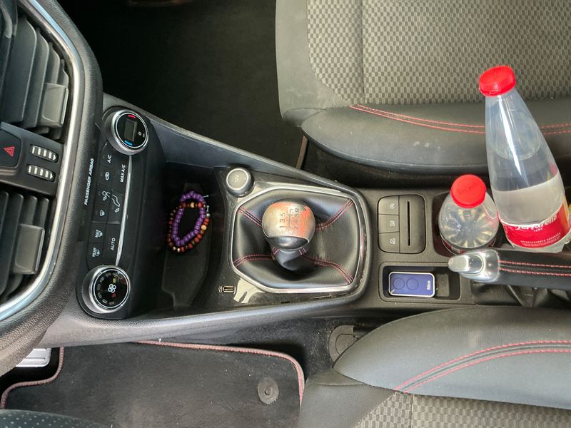 Ford Fiesta 1.0 EcoBoost ST-Line 2018 – снимка 22